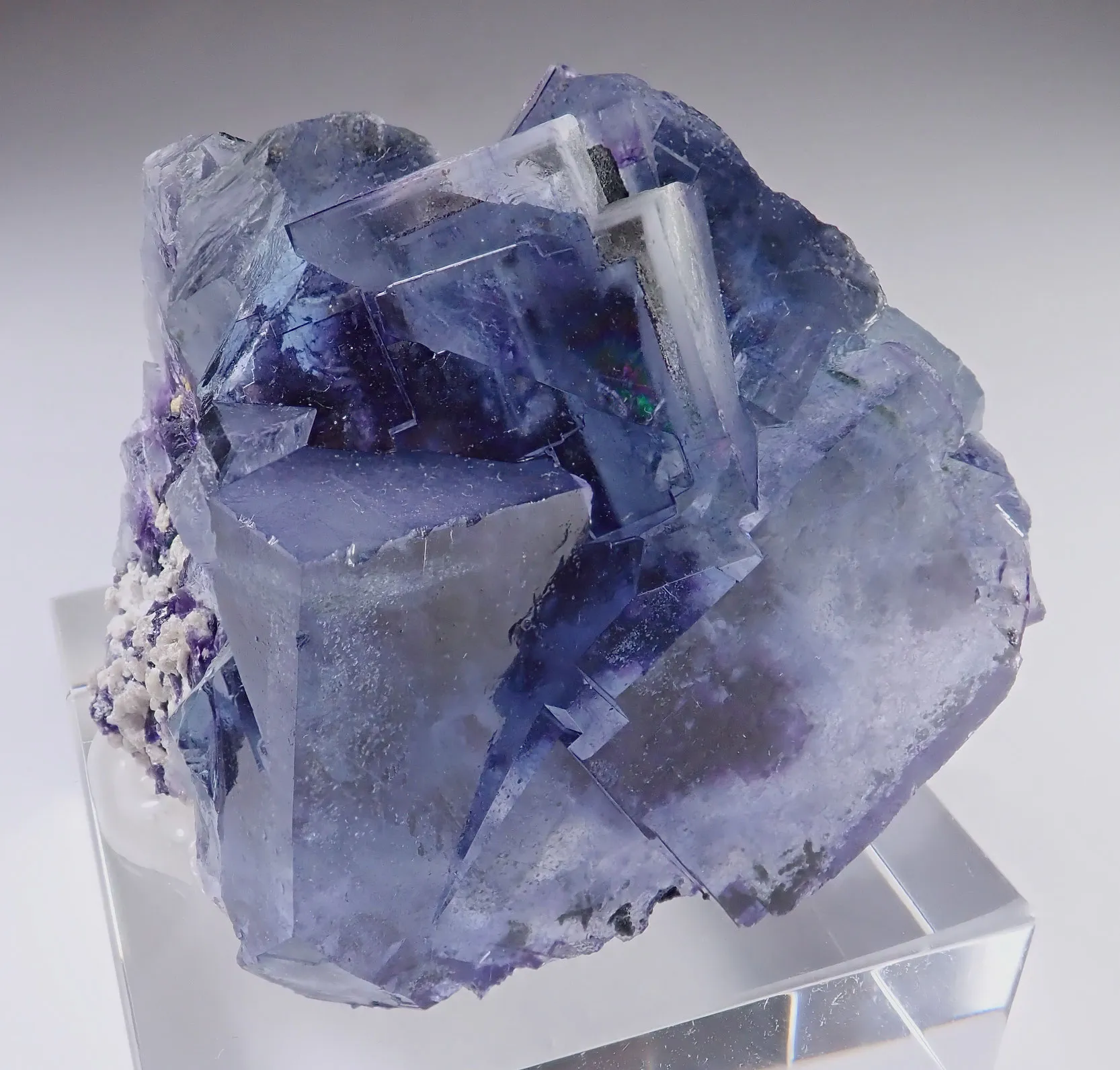 Fluorite - image 2