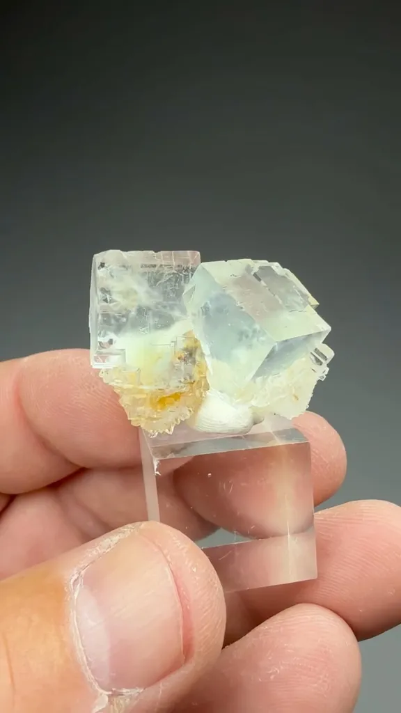 Fluorite - image 2