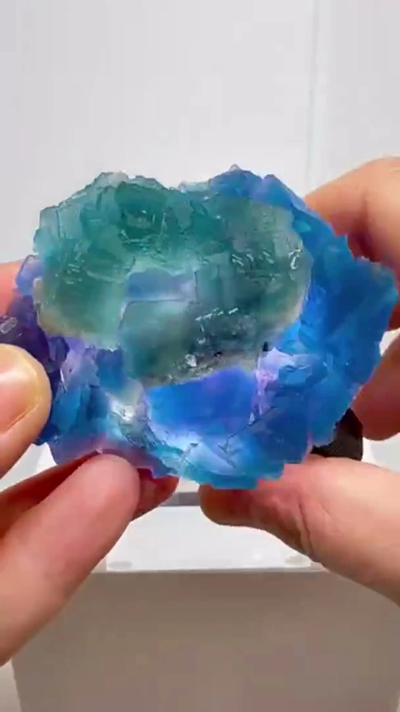 Fluorite - image 3