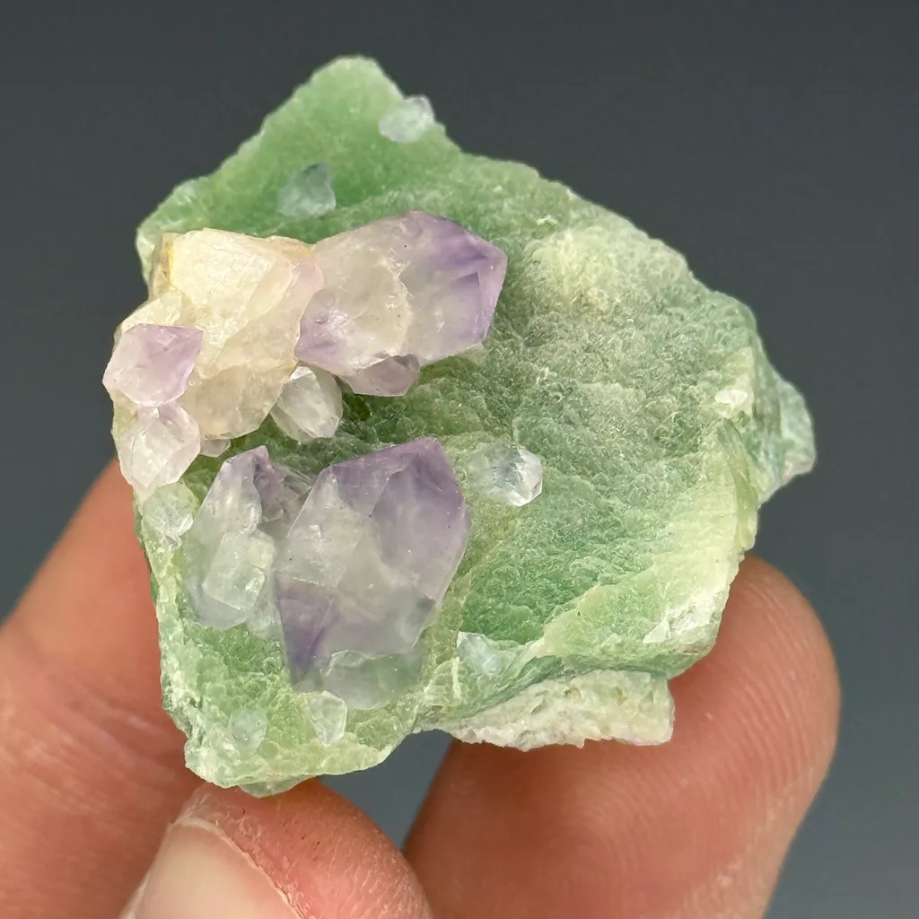 Fluorite - image 2