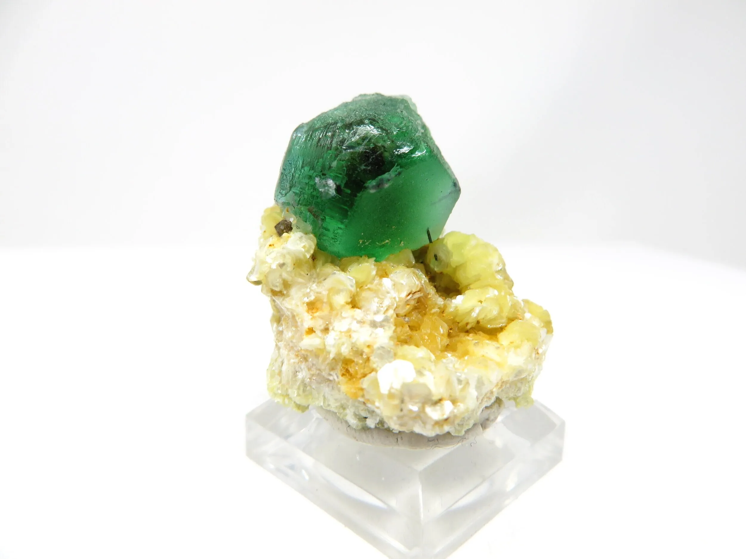 Fluorite - image 2