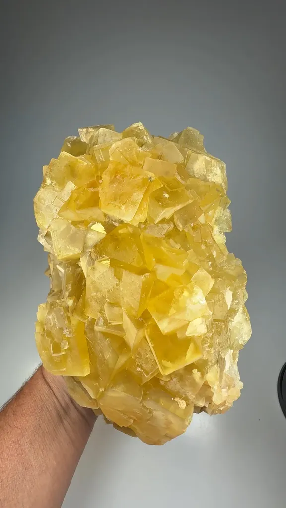 Fluorite - image 2