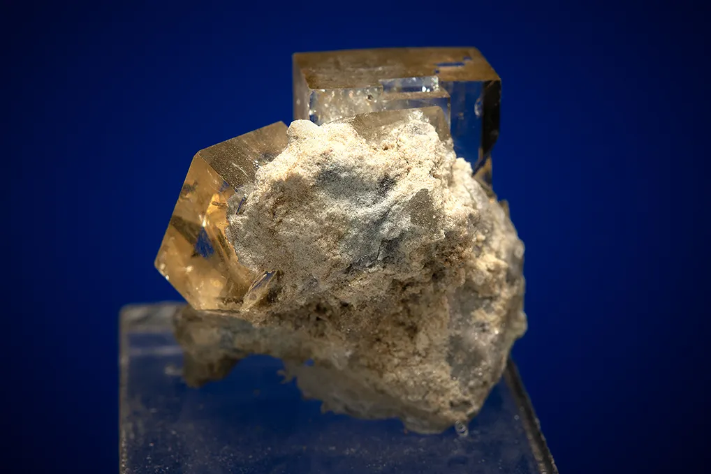 Fluorite - image 3