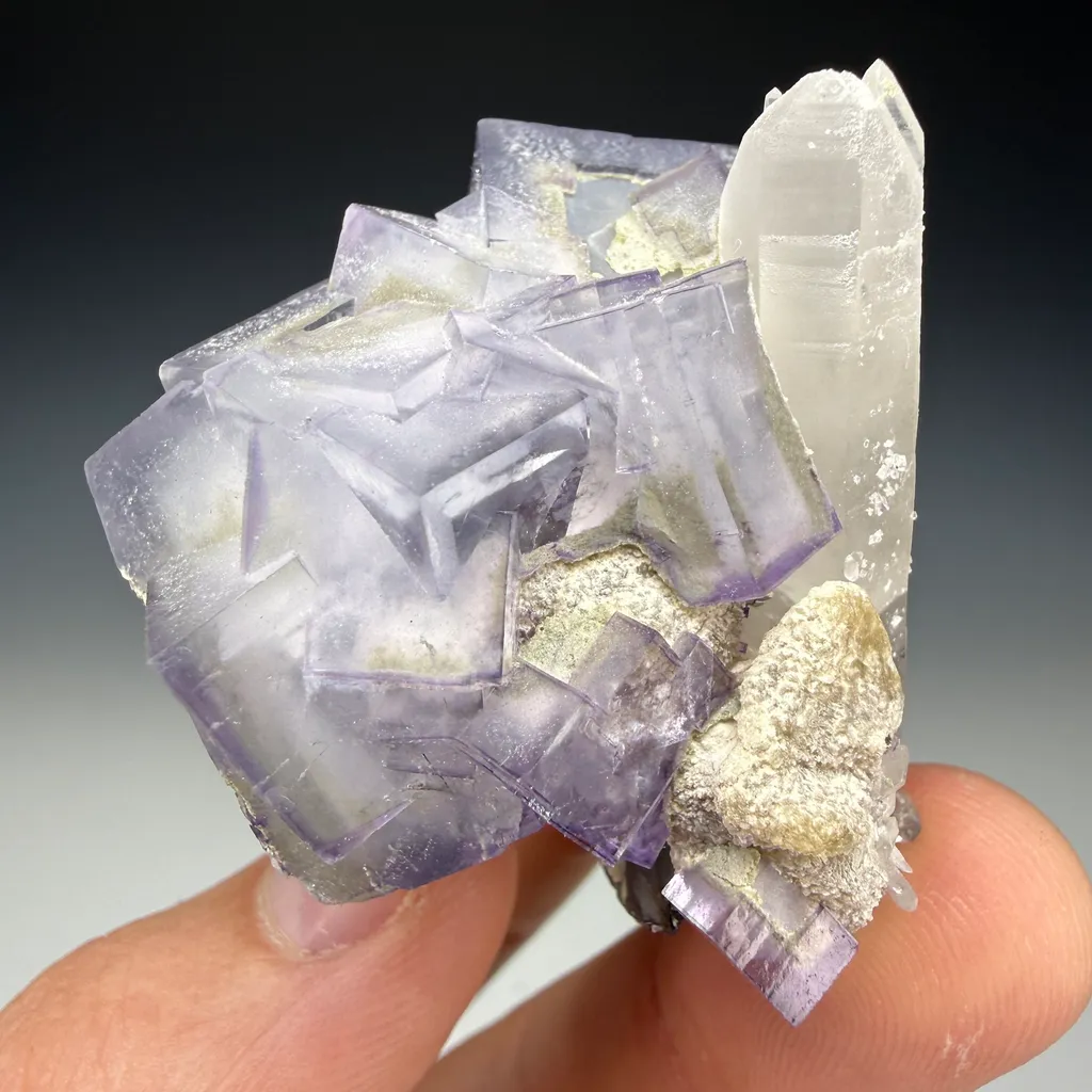 Fluorite - image 2