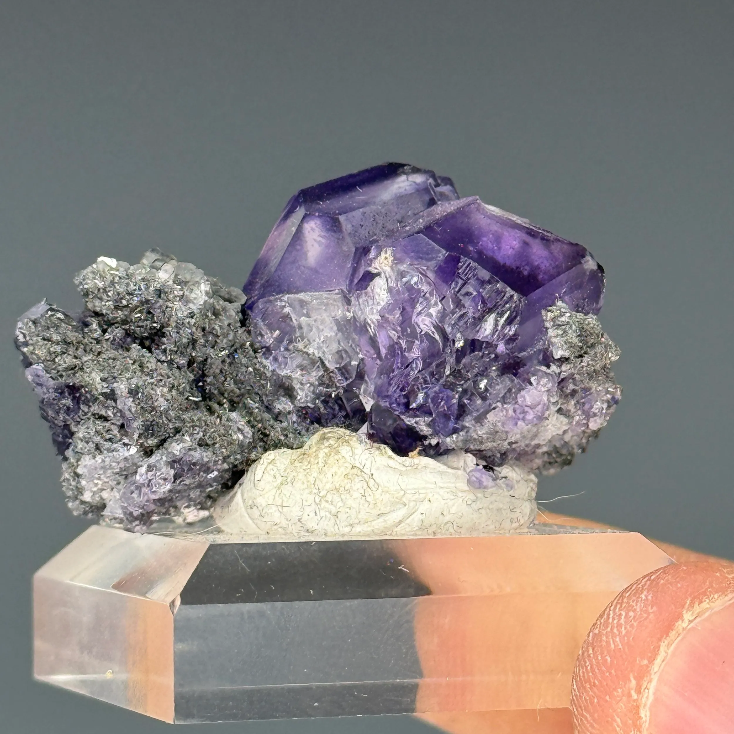 Fluorite - image 3
