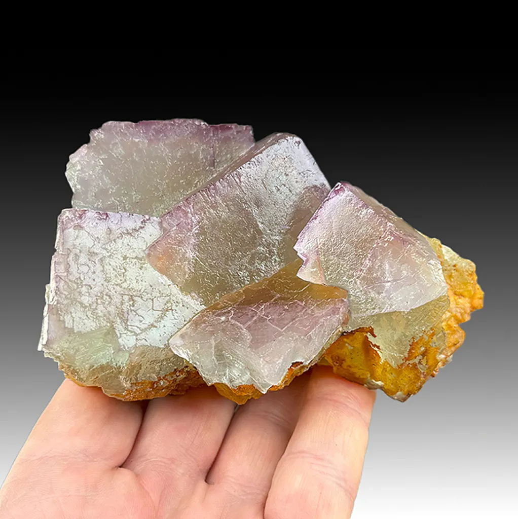 Fluorite image