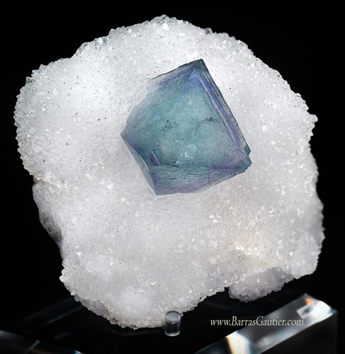 Fluorite - image 3