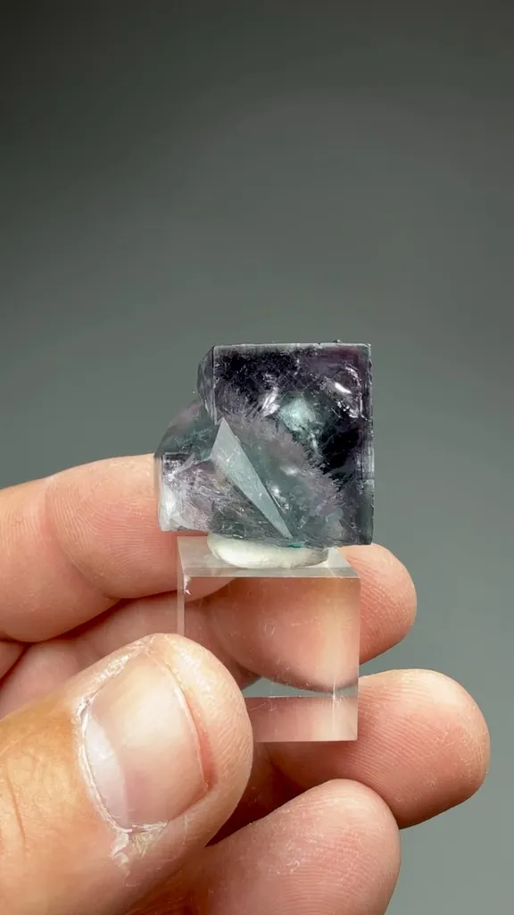 Fluorite - image 2