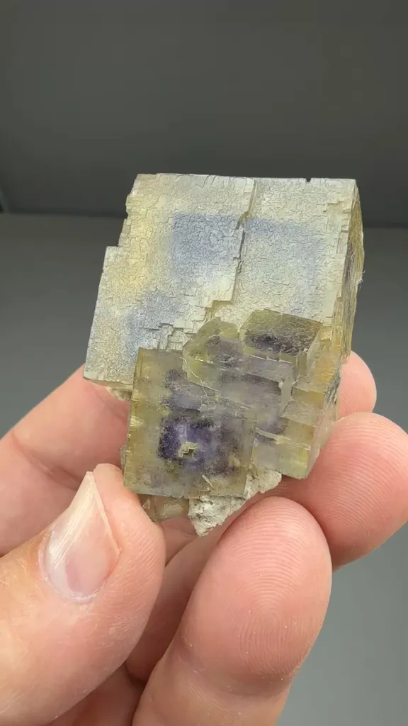 Fluorite - image 2