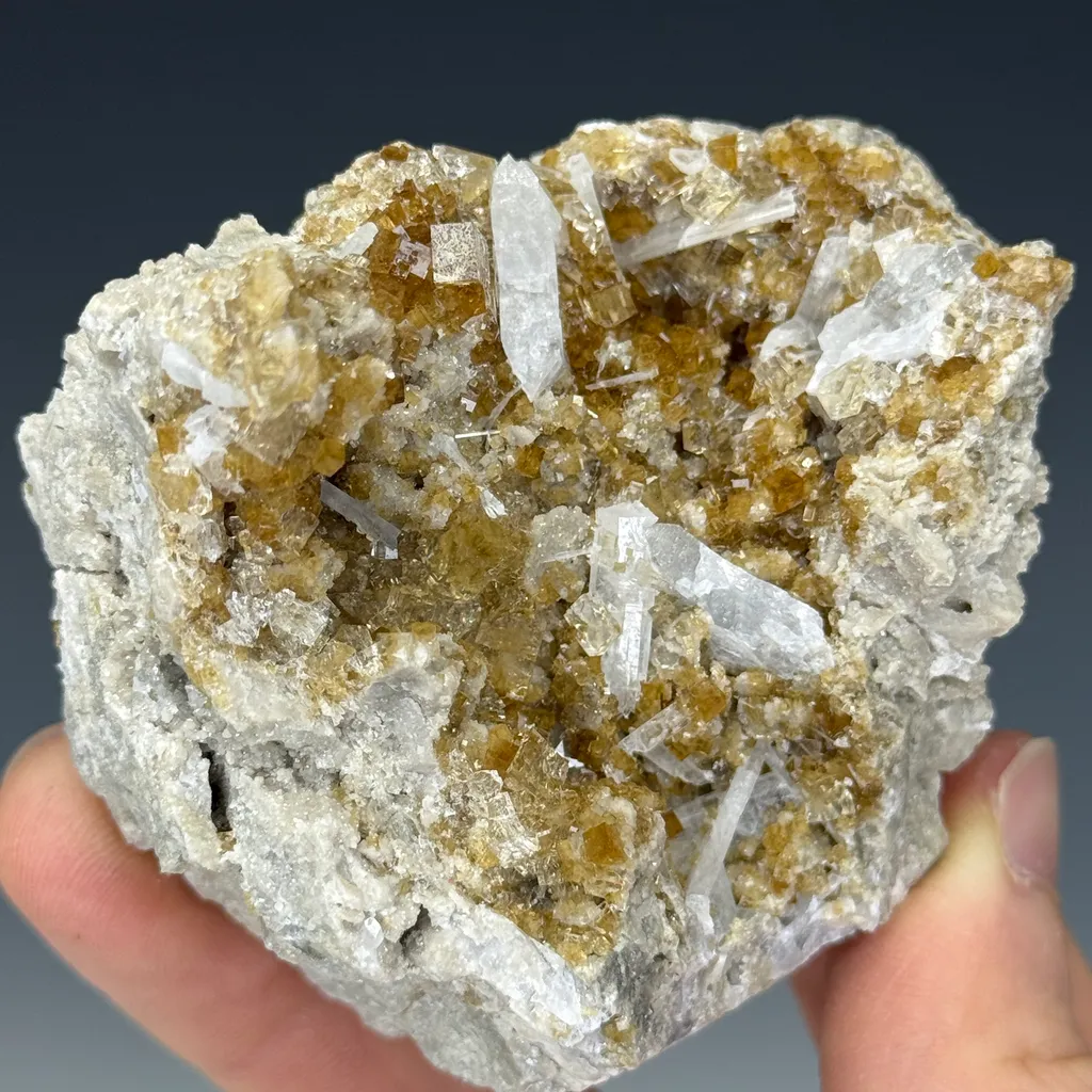 Fluorite - image 2