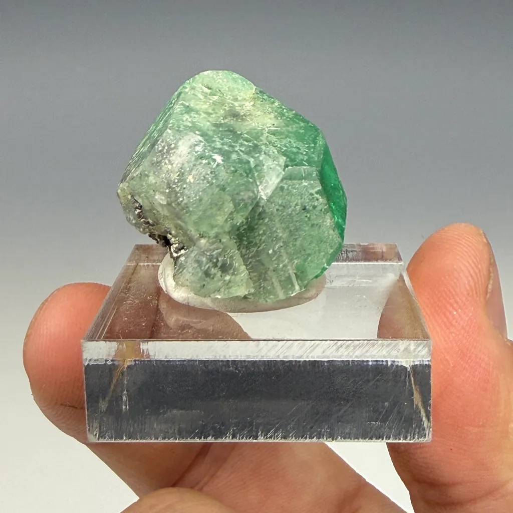 Fluorite - image 3