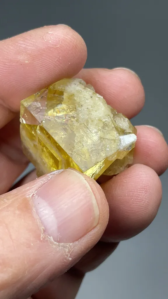 Fluorite - image 2