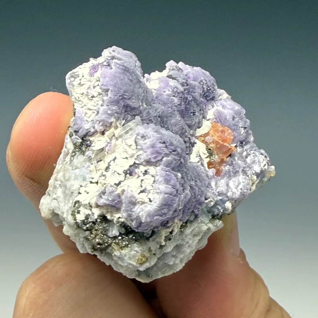 Fluorite - image 3