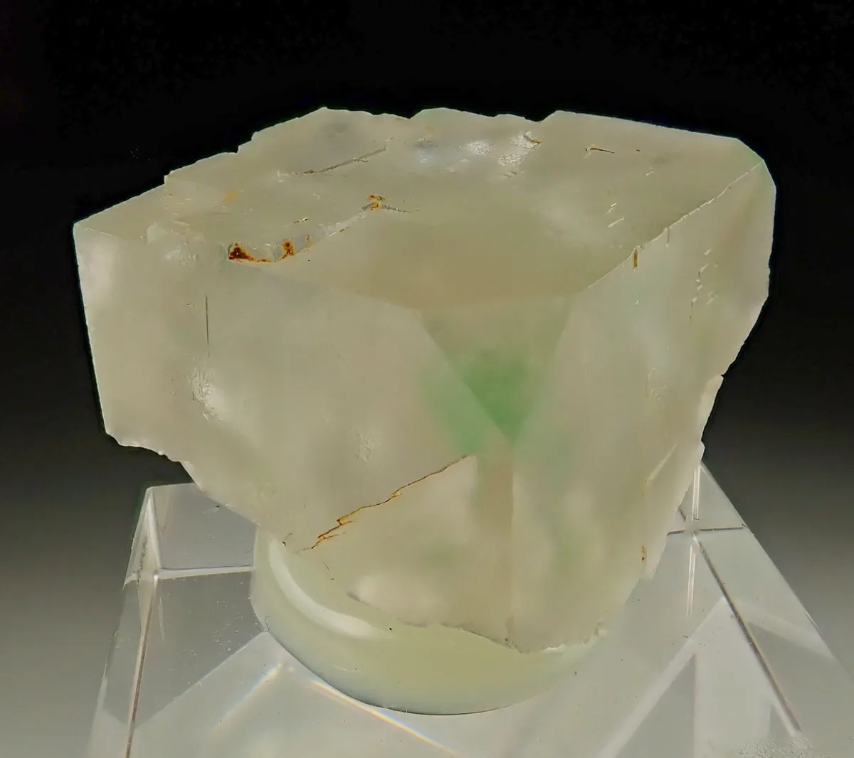 Fluorite - image 1