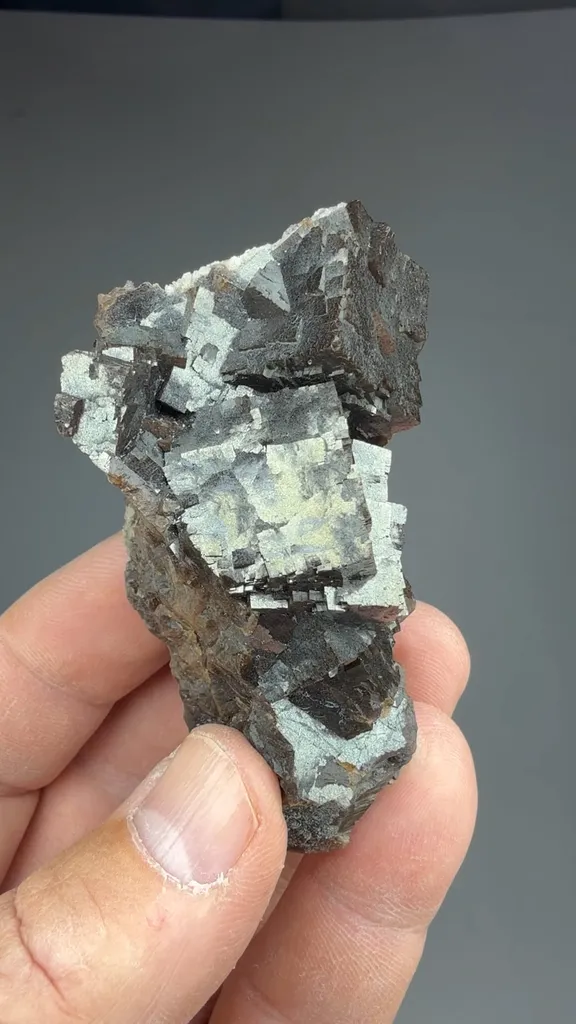 Fluorite - image 2