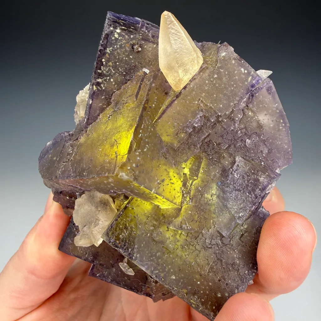 Fluorite - image 3
