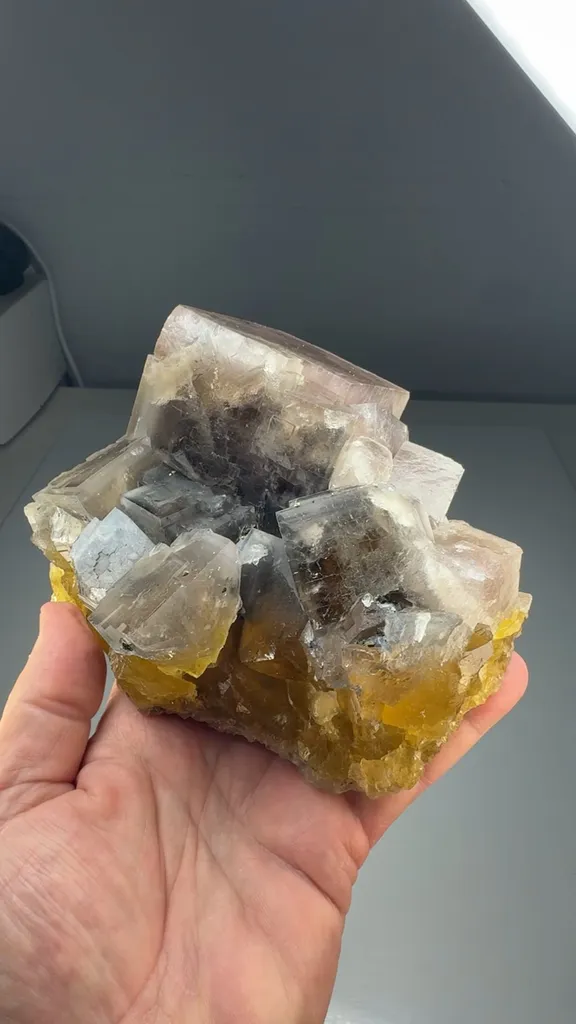 Fluorite image