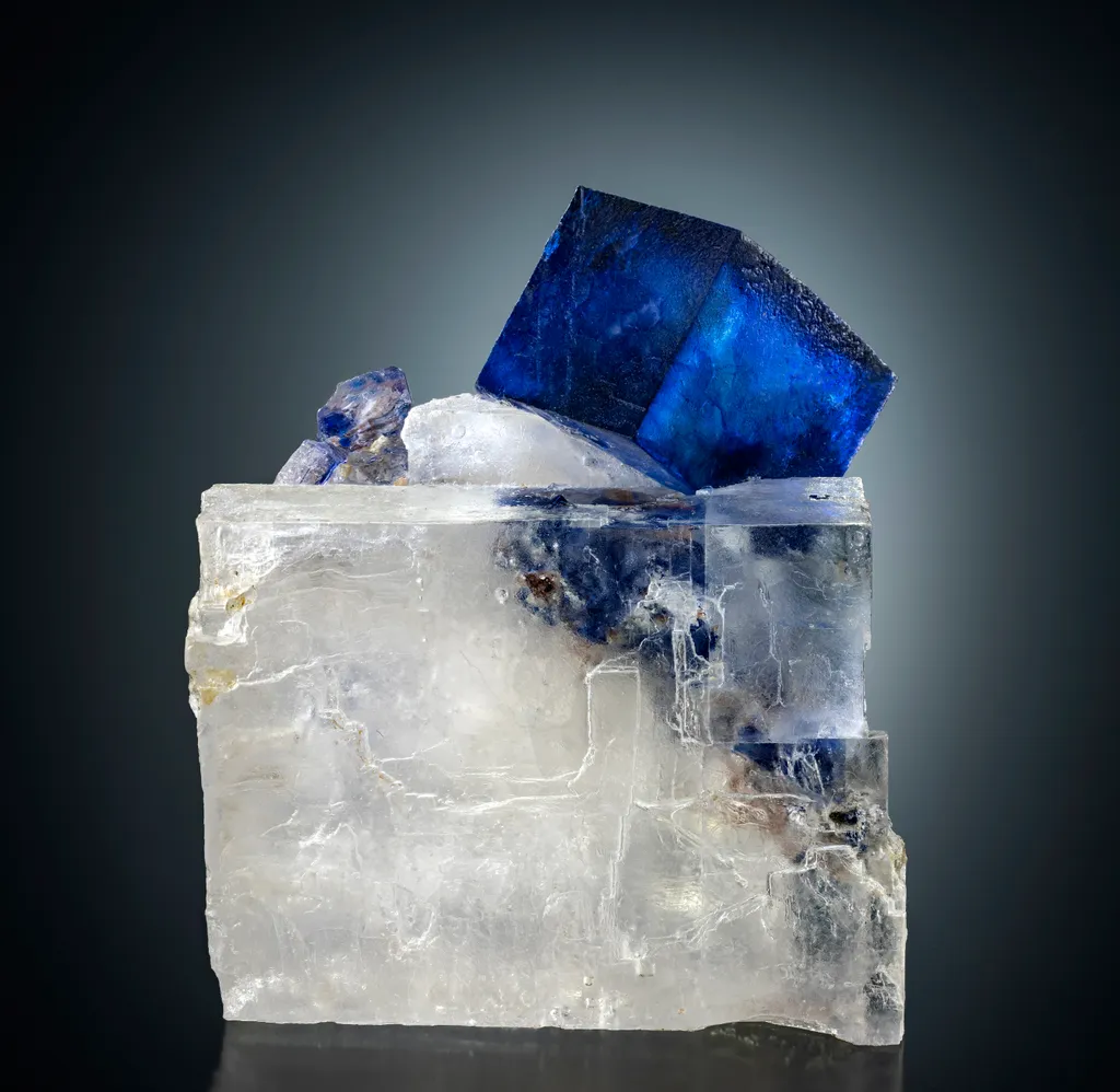 Fluorite image