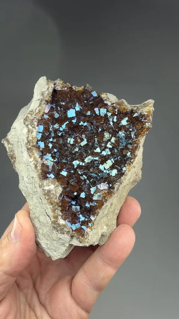 Fluorite - image 2