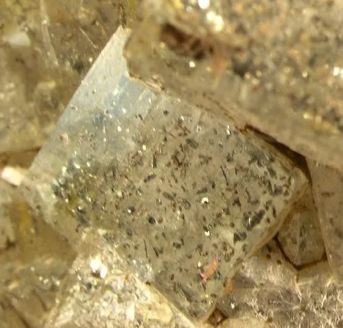Fluorite - image 2