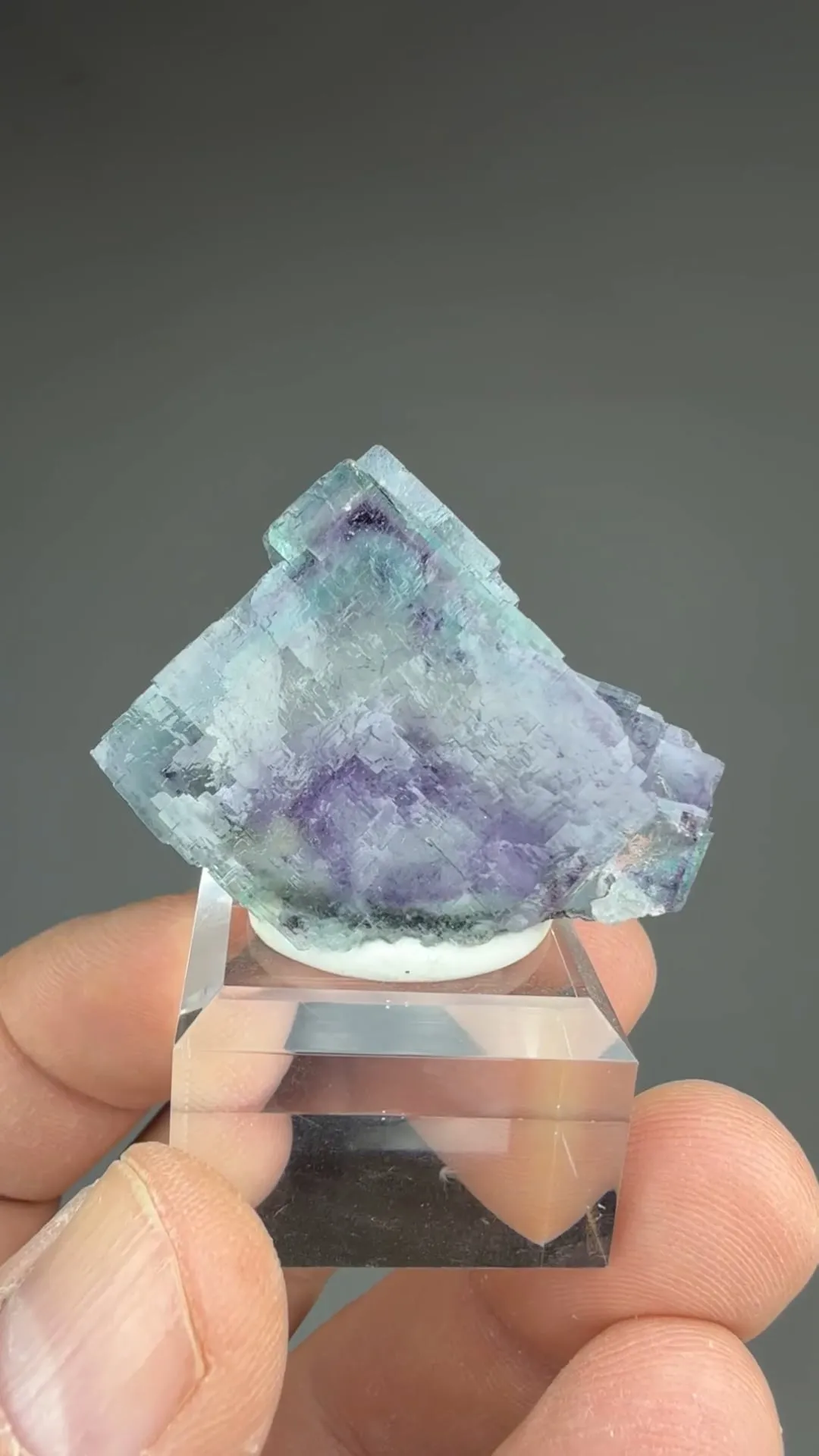 Fluorite - image 2