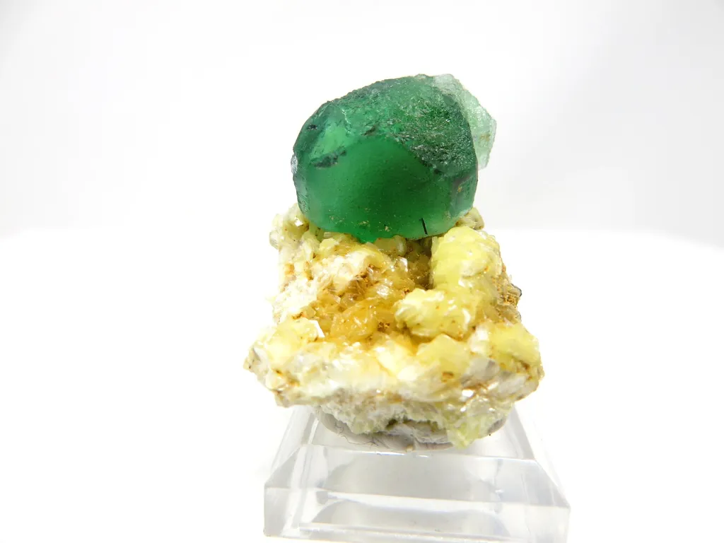 Fluorite - image 3