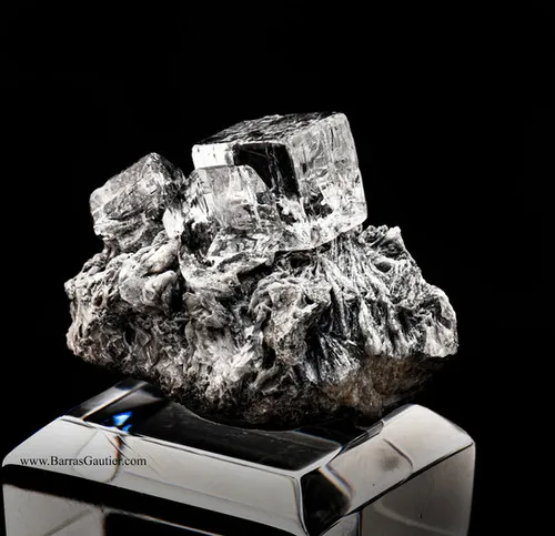 Fluorite - image 2