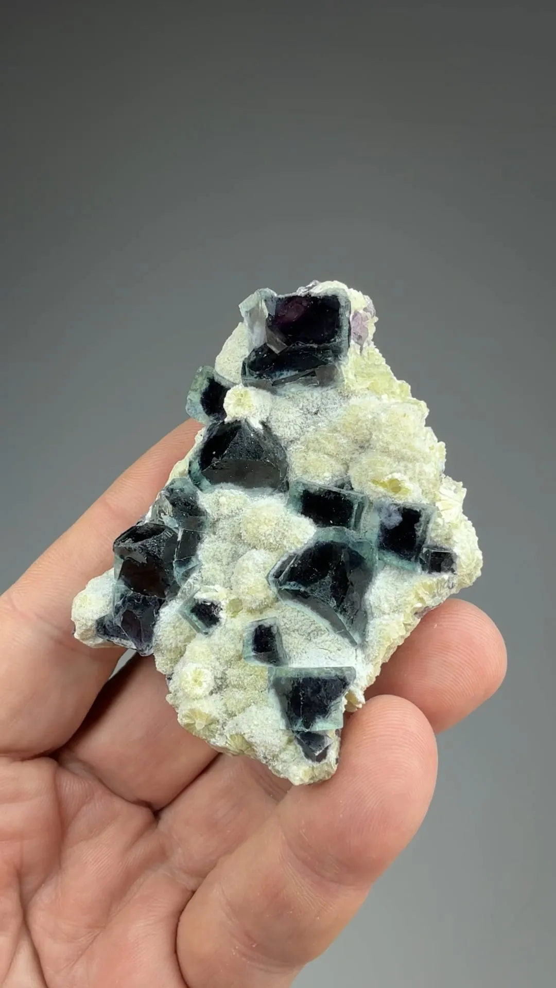 Fluorite - image 2