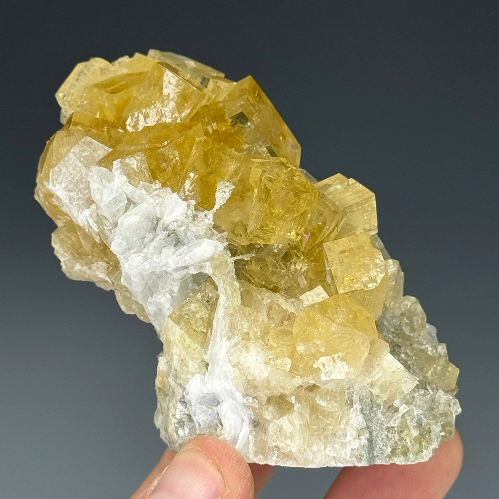 Fluorite - image 3