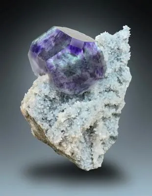 Fluorite - image 2