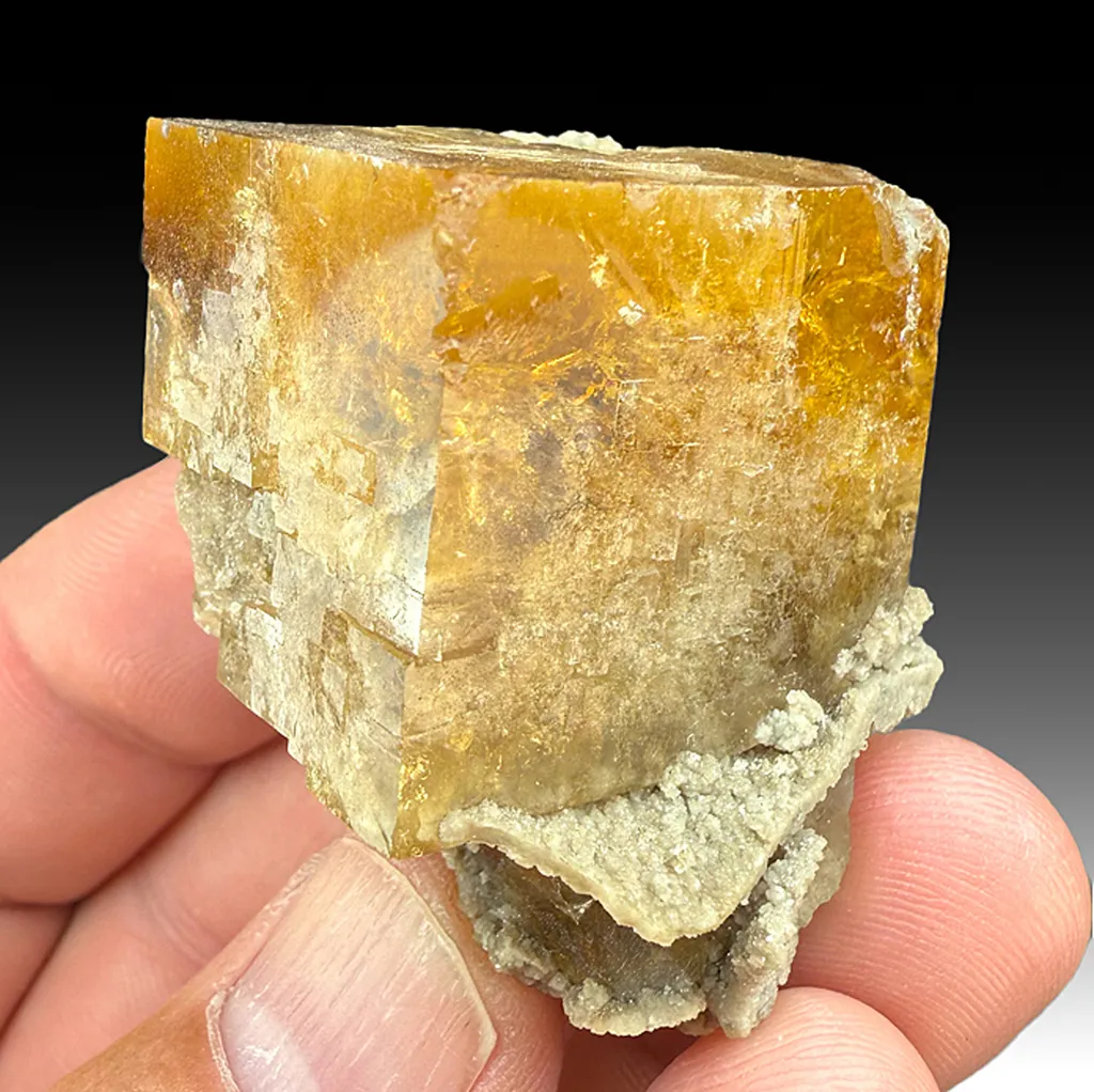 Fluorite (736) image