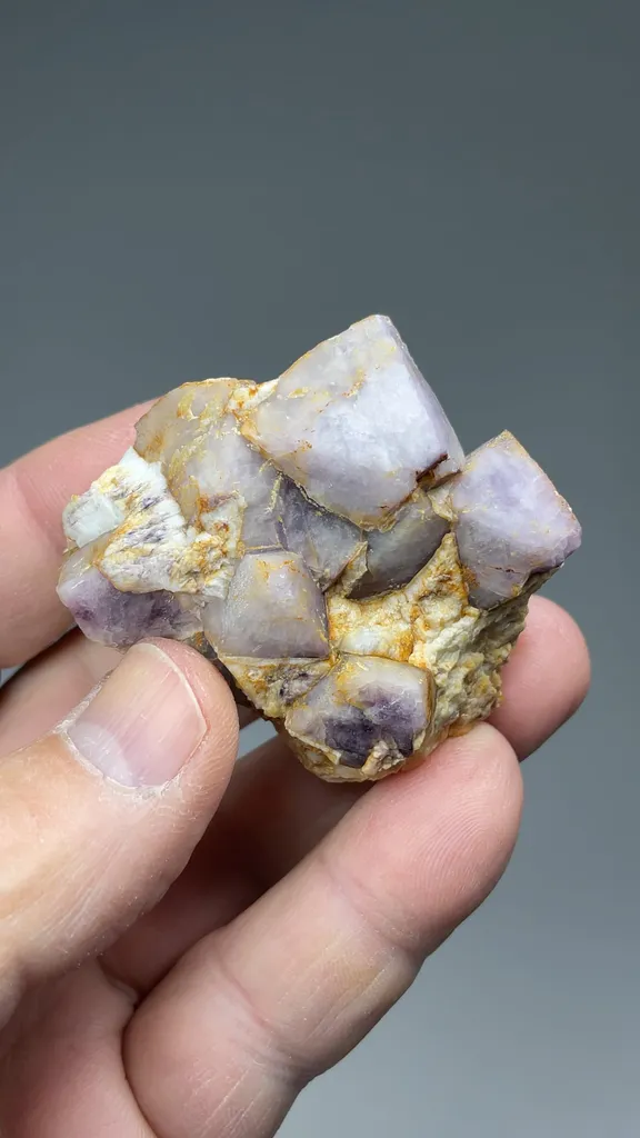Fluorite - image 2