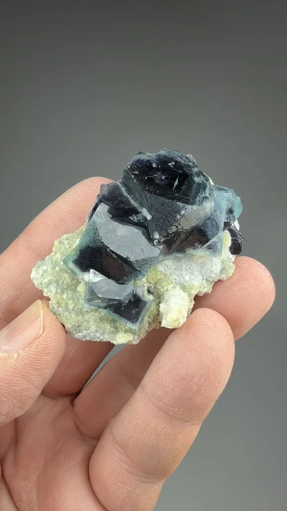 Fluorite - image 2