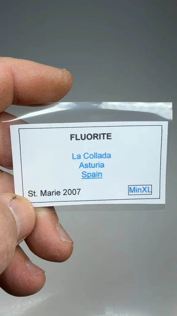 Fluorite - image 2