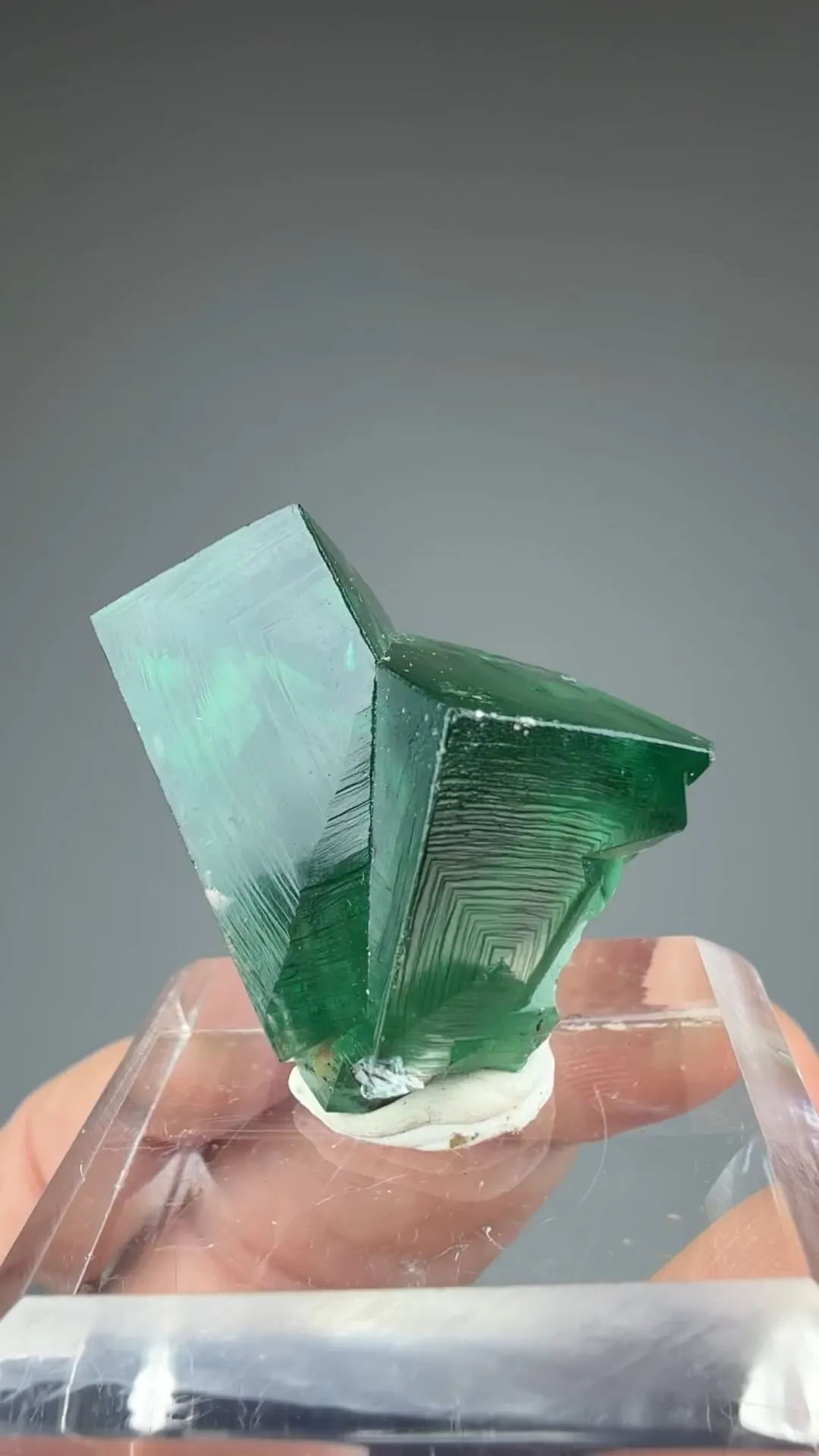 Fluorite - image 2