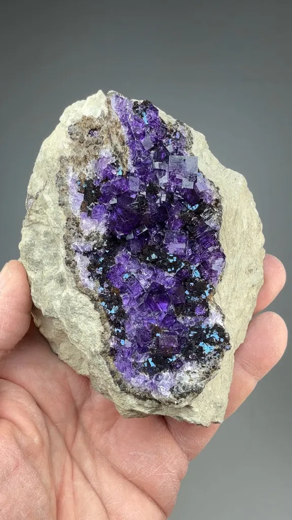 Fluorite - image 2