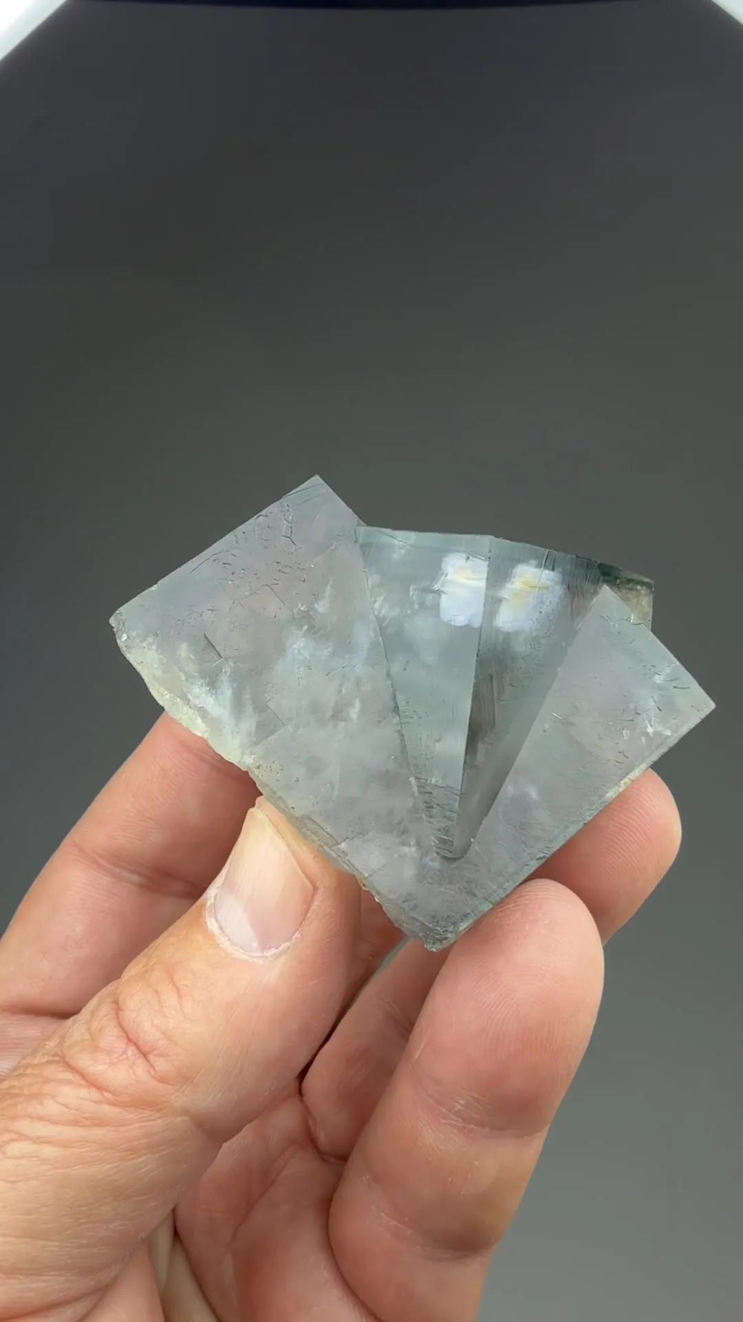 Fluorite - image 2