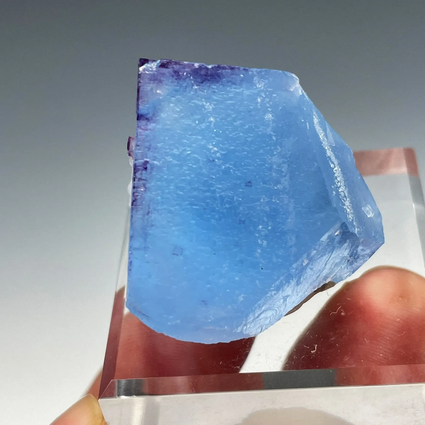 Fluorite - image 2