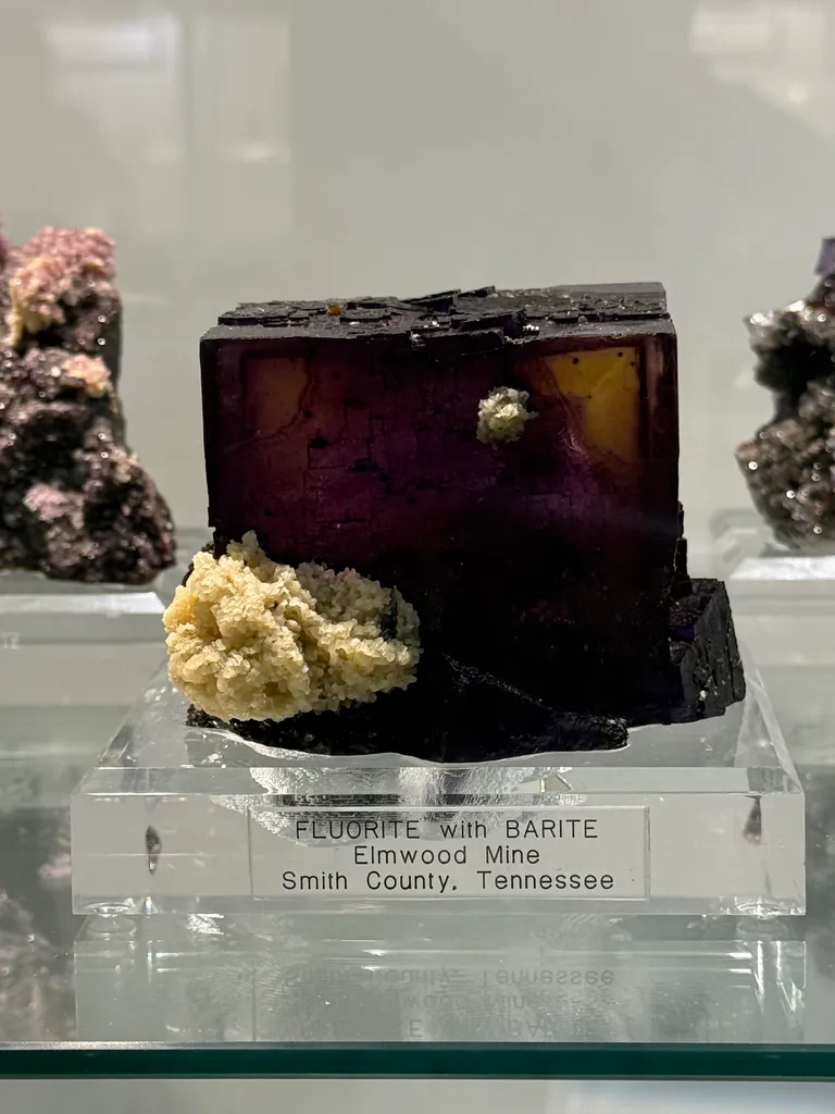 Fluorite - image 2