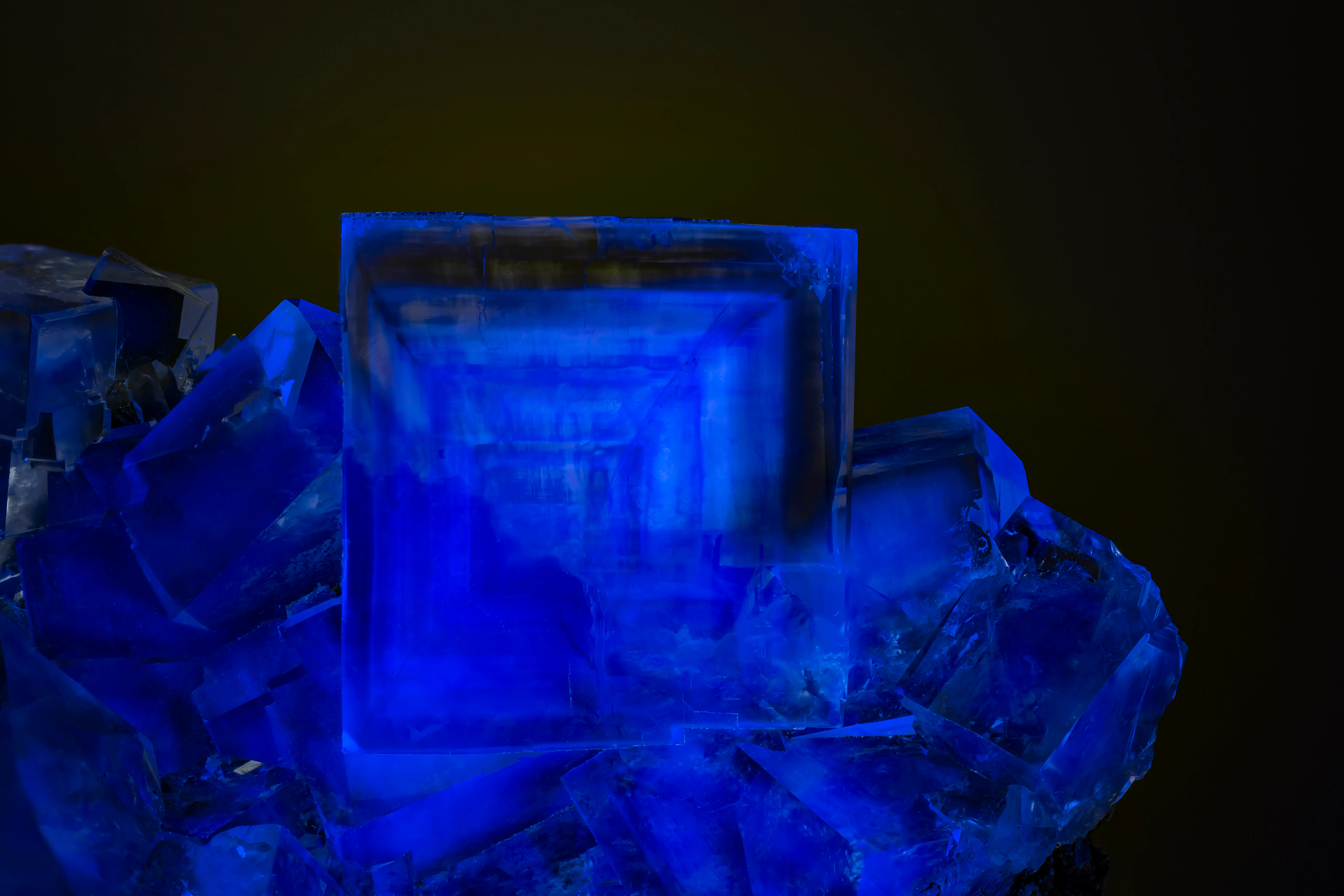 Fluorite - image 2