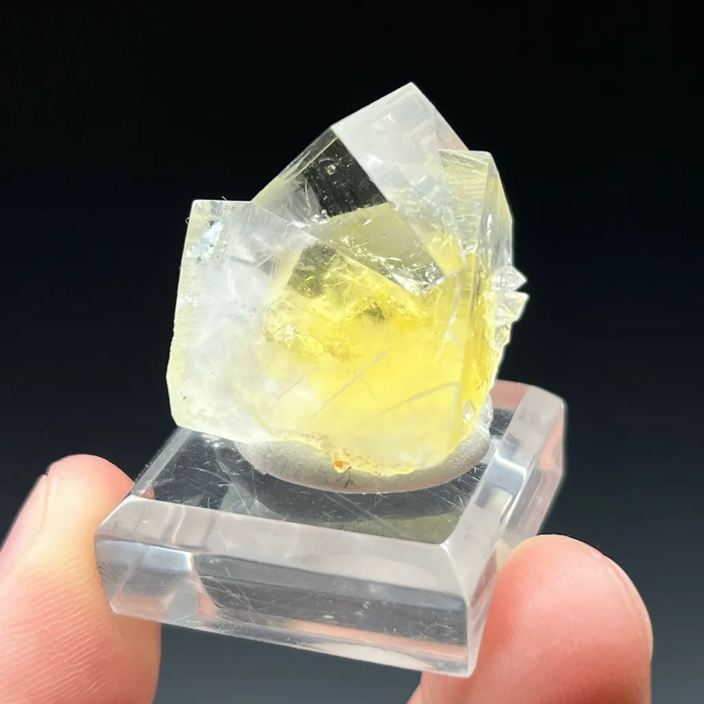 Fluorite - image 2