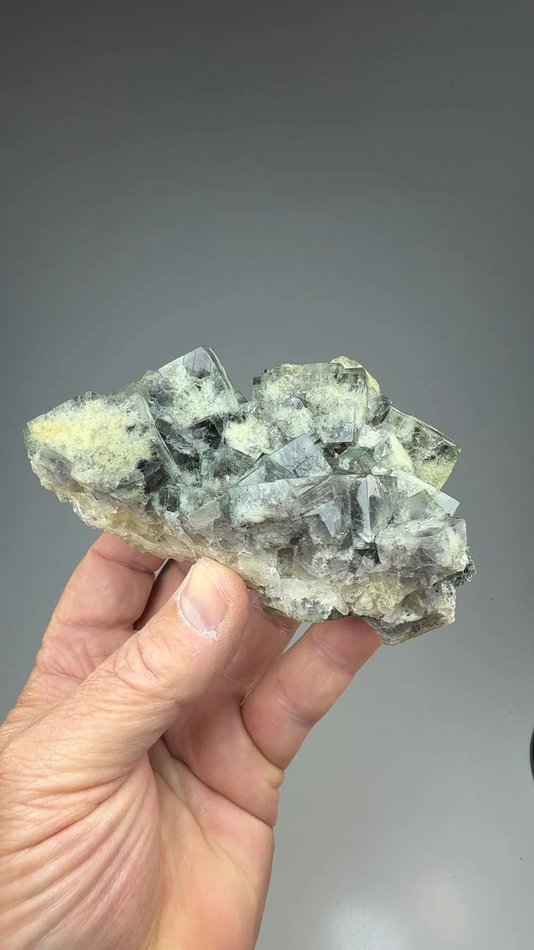 Fluorite - image 2