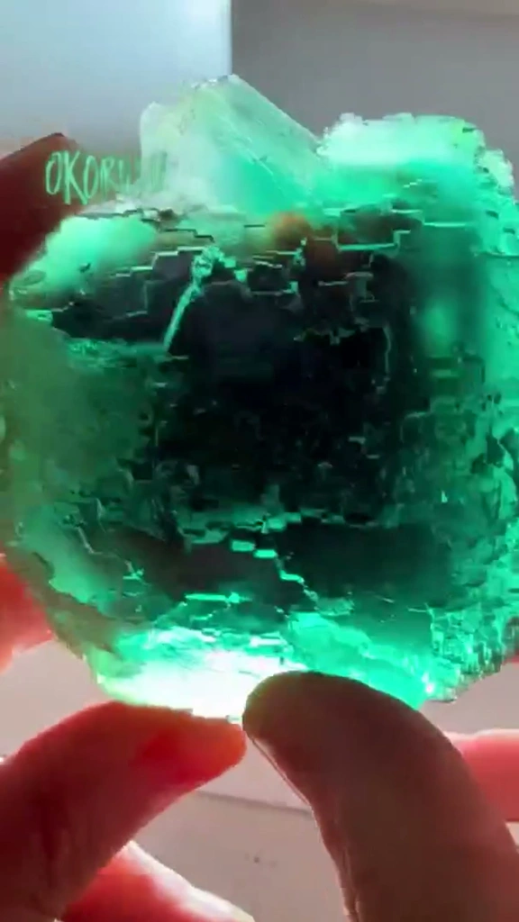 Fluorite - image 2