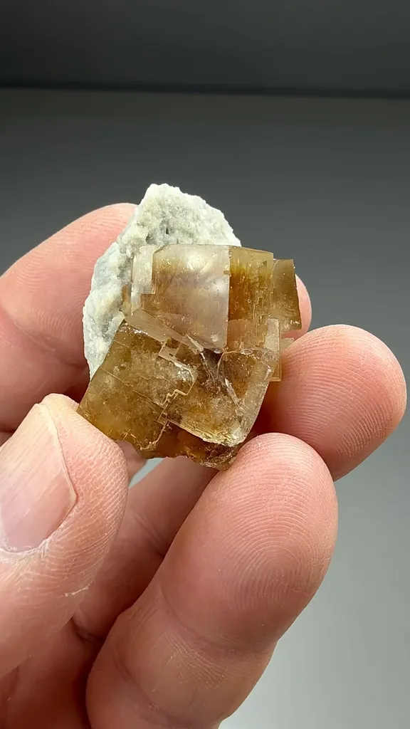 Fluorite - image 2