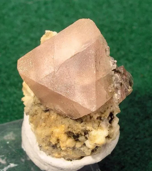 Fluorite - image 2