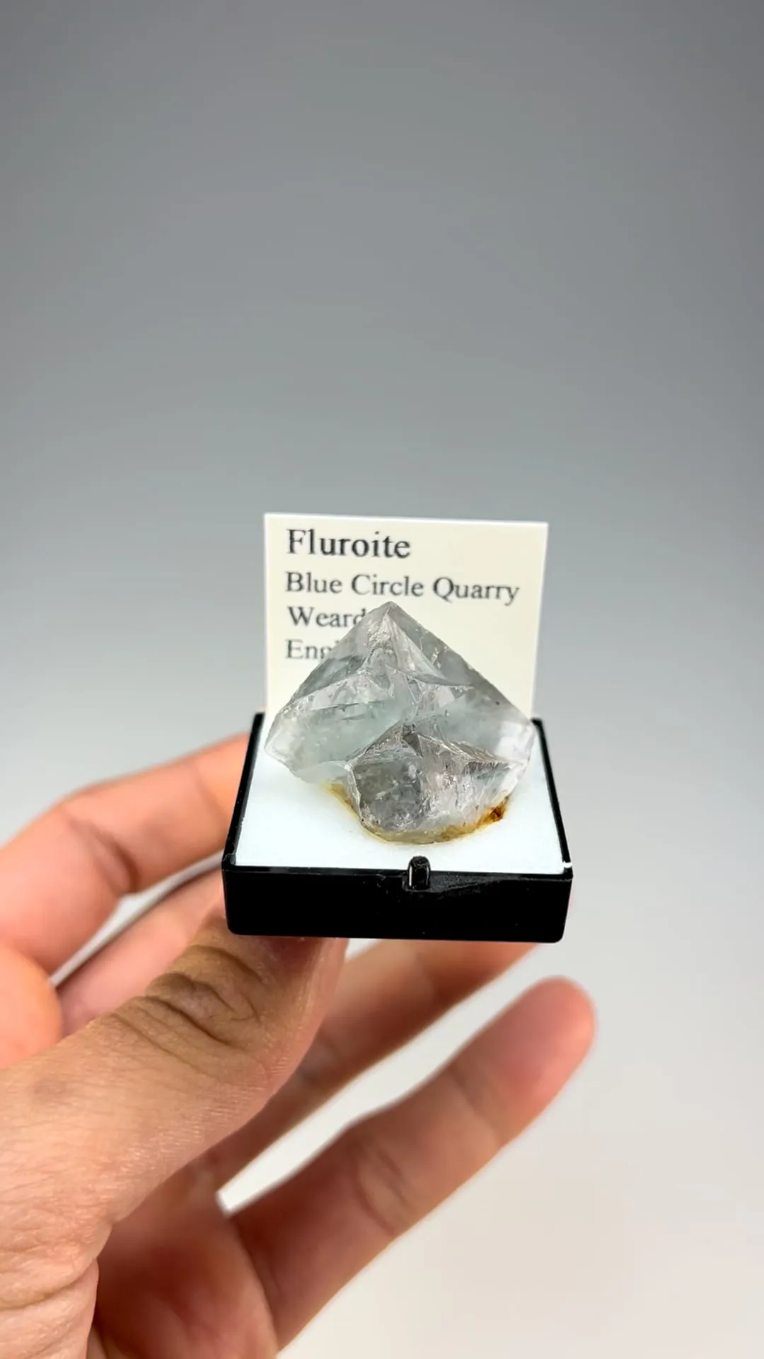 Fluorite - image 2