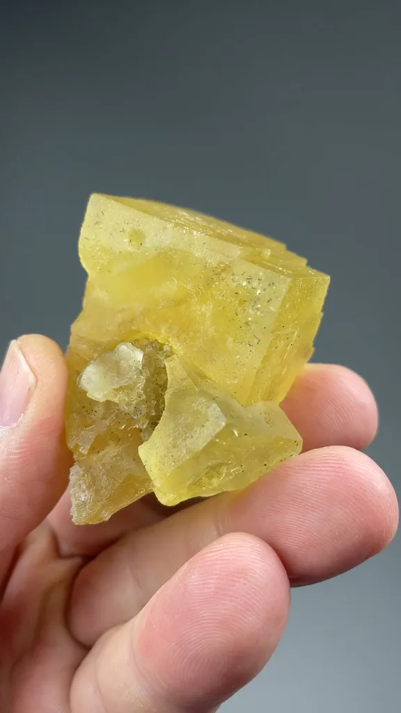 Fluorite - image 2