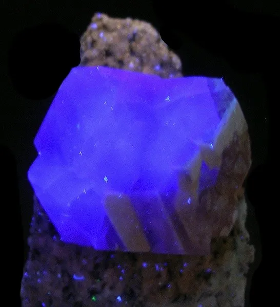 Fluorite - image 2