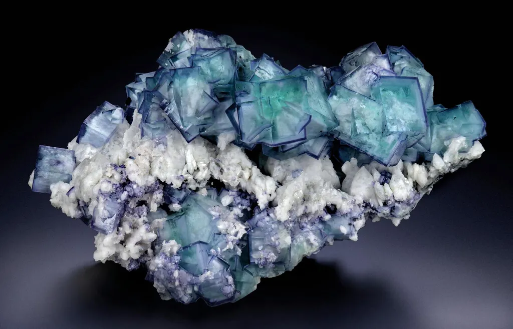 Fluorite image