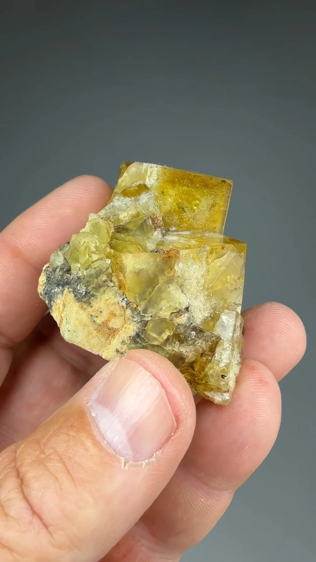 Fluorite - image 2